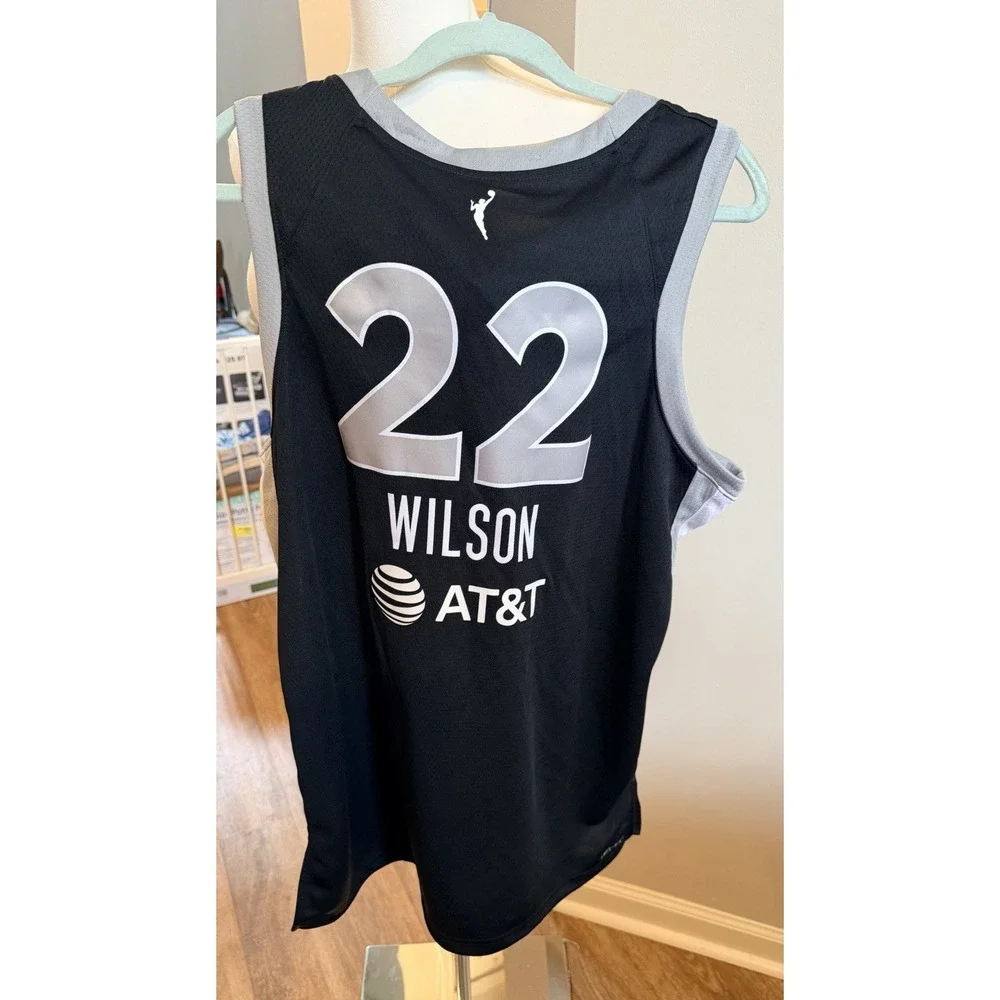 Nike WNBA Las Vegas Aces Aka Wilson Women's Explorer Edition Jersey Large NWT